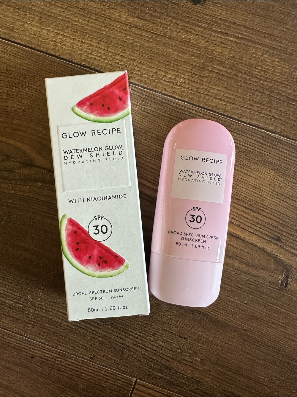 Glow Recipe Watermelon Glow Dew Shield SPF 30 Hydrating Fluid - Sunscreen